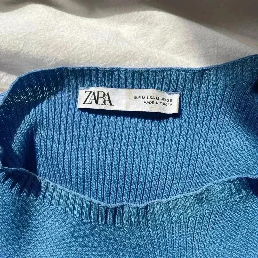 Zara blue knit tank top with adjustable side cutout - Picture 4 of 4